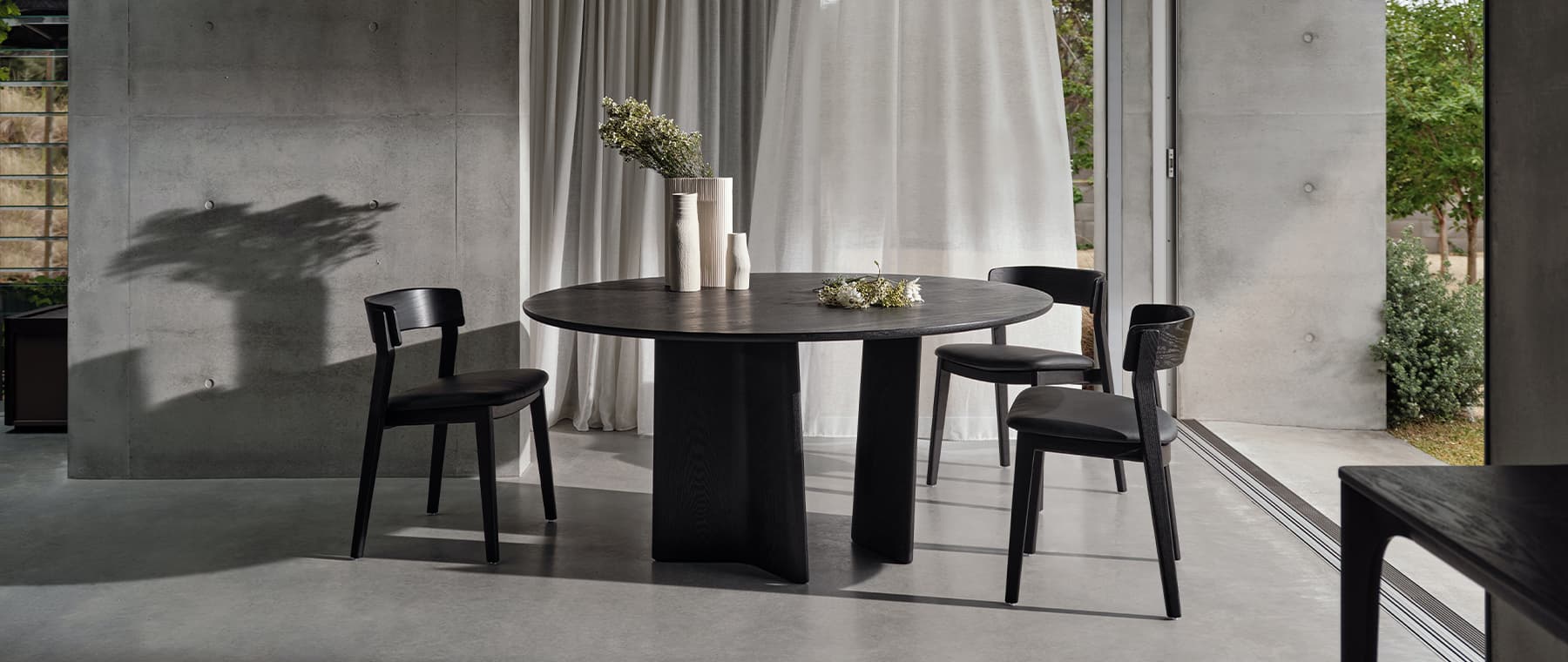 Issho Dining Table King Living