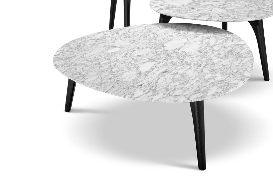 Crescent Table 850 King Living