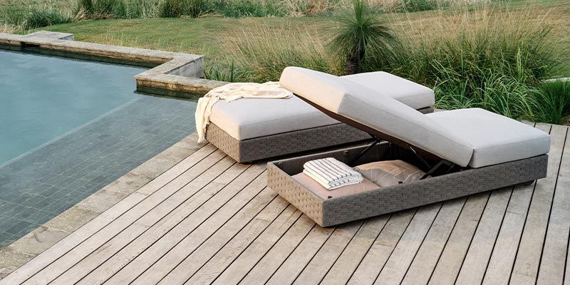 sun lounges